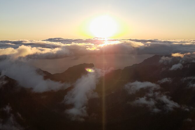 Madeira: Pico Do Arieiro Sunrise Tour With Breakfast Included - Key Points