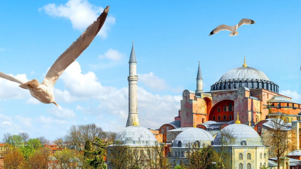 Majestic Trio: Hagia Sophia,Basilica Cistern&Topkapı Palace - Key Points