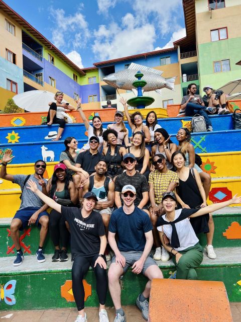 Medellín: Guatapé Tour and Luxury Boat Ride - Key Points
