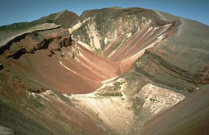 Mount Tarawera Volcanic Adventure by Helicopter - Key Points