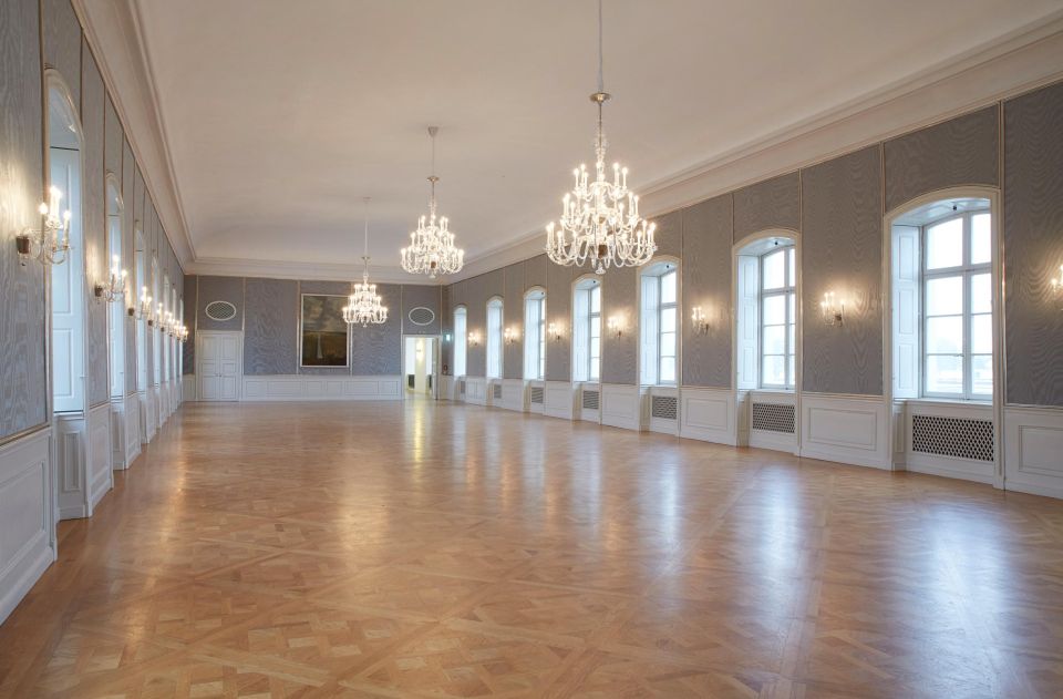 Munich: Concert in the Hubertus Hall at Nymphenburg Palace - Key Points