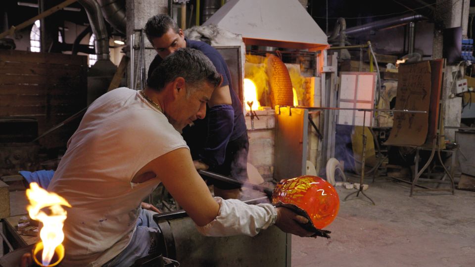 Murano: Glass Blowing Experience at Gino Mazzuccato Factory - Key Points