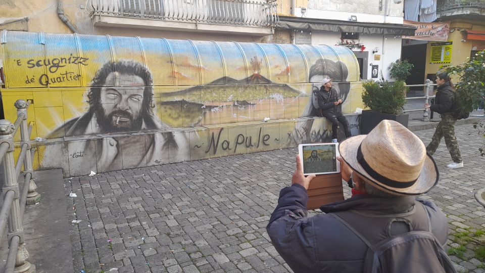 Naples: Historical and Street Art Walking Tour - Key Points