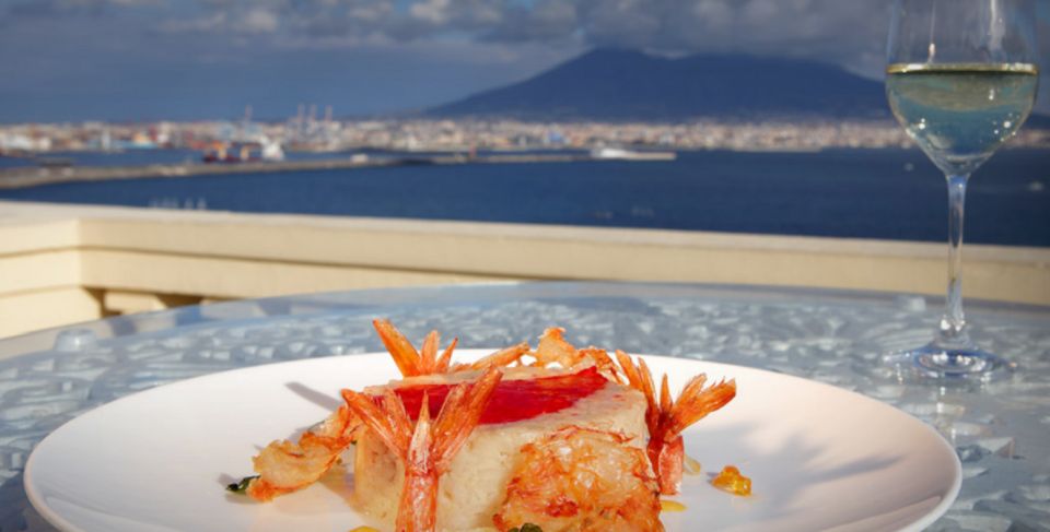 Naples: Romantic Dinner on the Rooftop Terrace - Key Points