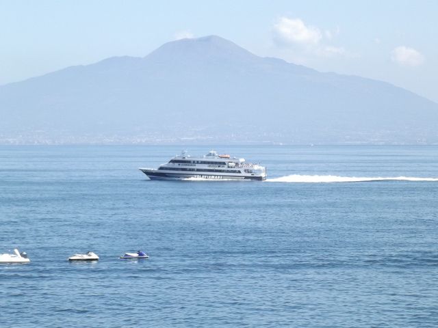 Naples to Ischia One Way Transfer - Key Points