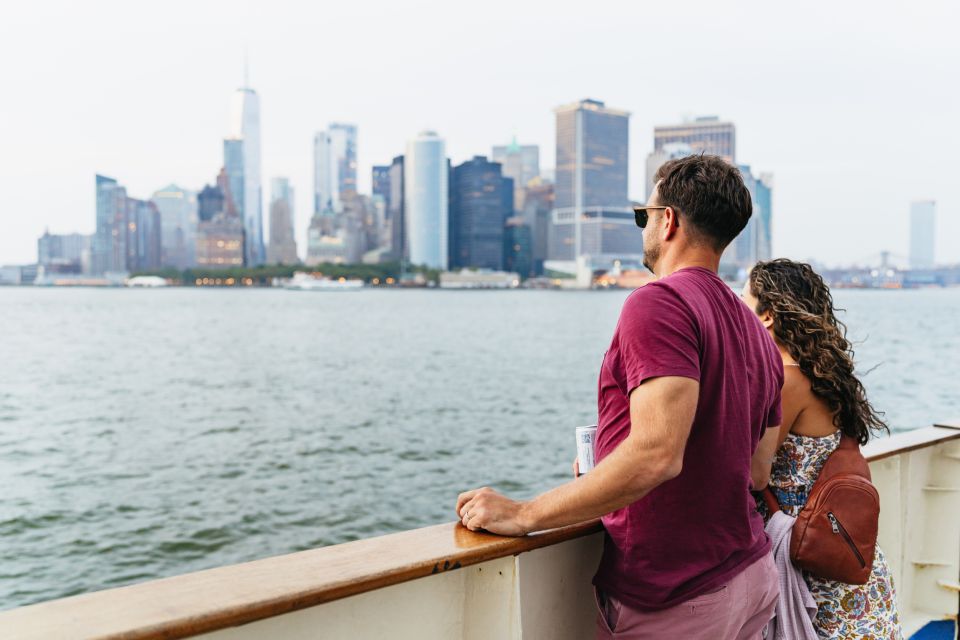 Nyc: Epic Tall Ship Sunset Jazz Sail With Wine Option