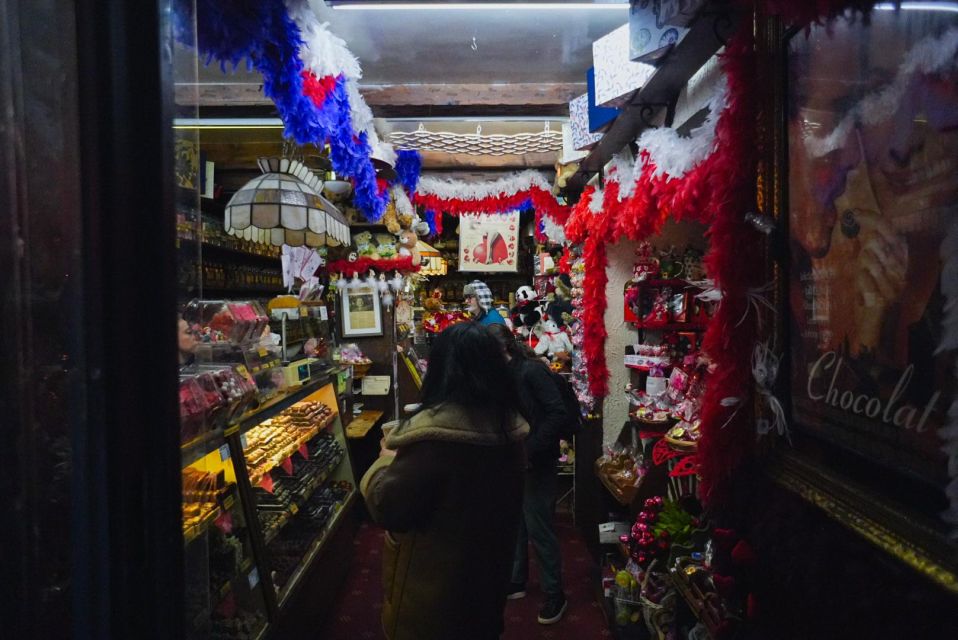 NYCs Bagels and Bakeries Food Tour - Key Points