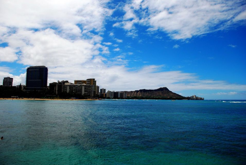 Oahu Boat Cruise to Diamond Head - Key Points