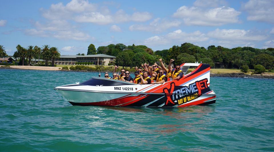 Paihia: Bay of Islands 30-minute Adventure Jet Boat Trip - Key Points