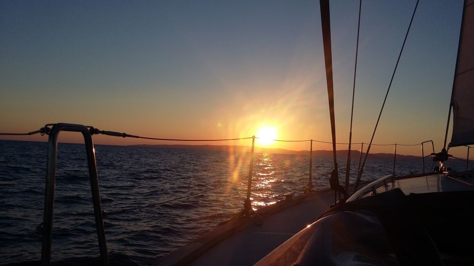 Paros: Iraklia, Schinoussa, & Naxos Sailing Tour With Lunch - Key Points