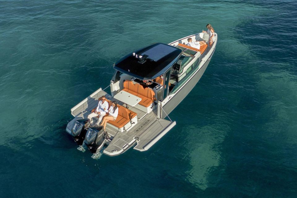 Paros: Private Paros and Antiparos Luxury Speedboat Tour - Key Points