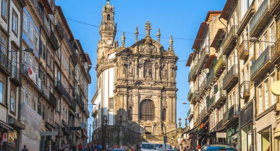 Porto: Private Guided Personalized Walking Tour With Pickup - Key Points