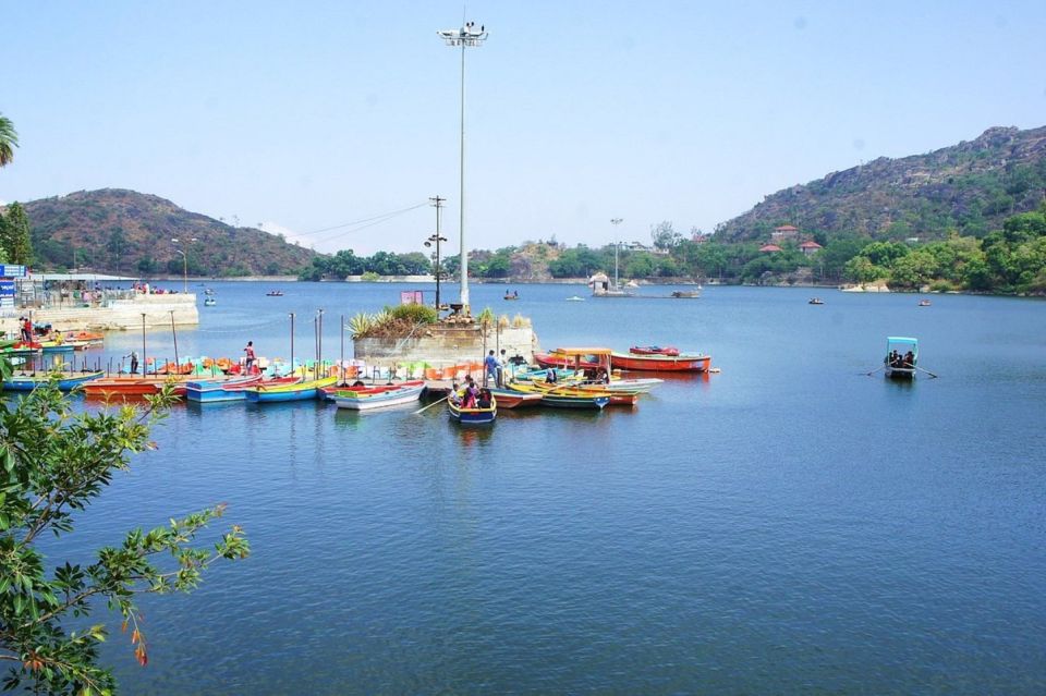 Private Day Tour Of Mount Abu From Udaipur - Key Points