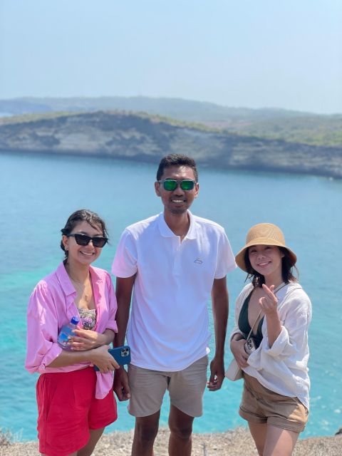 Private Day Tour to Pink Beach-Sand Island-Gili Petelu - Key Points