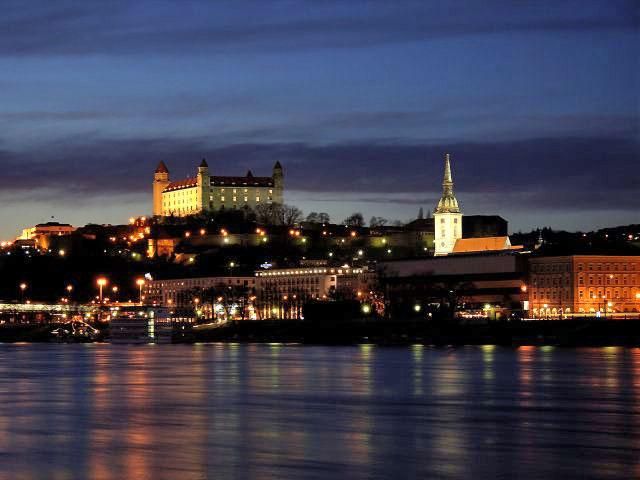 Private Day Trip to Bratislava From Vienna - Good To Know