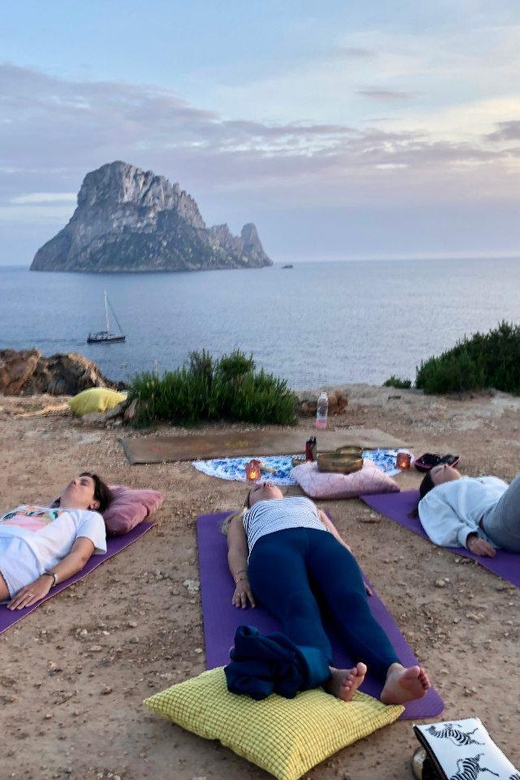 Private Es Vedra Yoga Adventure - Key Points