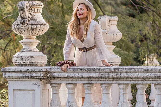 Private Professional Vacation Photoshoot in Madrid - Good To Know