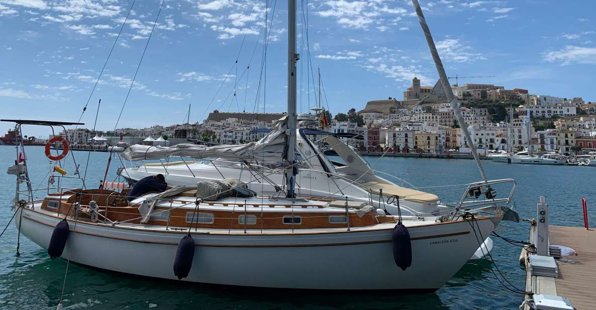 Private Sailing Trip Along Costa Del Sol - Benalmádena - Key Points