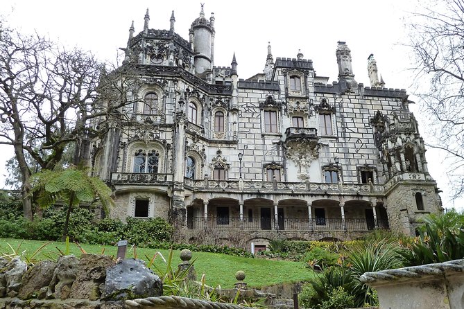 Private Sintra Tour From Lisbon With Wine Tasting and Regaleira Palace - Itinerary Highlights