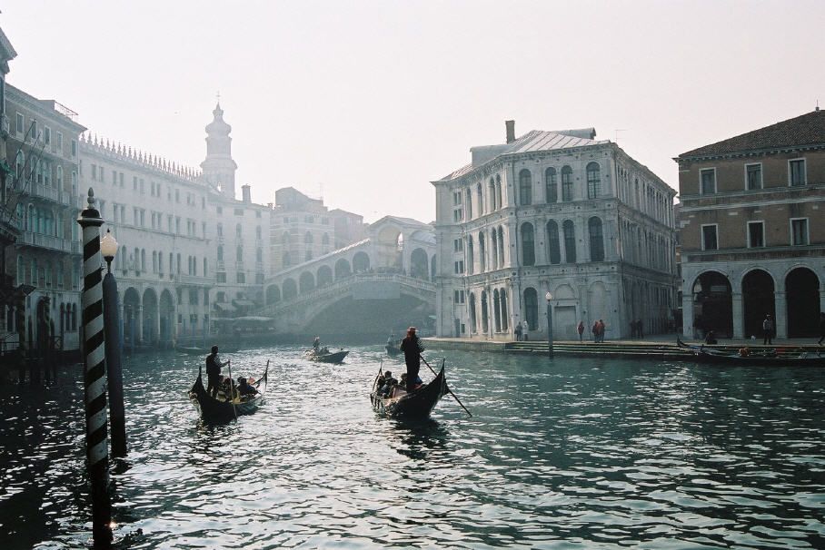 Private Tour Rialto Area and Frari Church 2-Hour Tour - Key Points