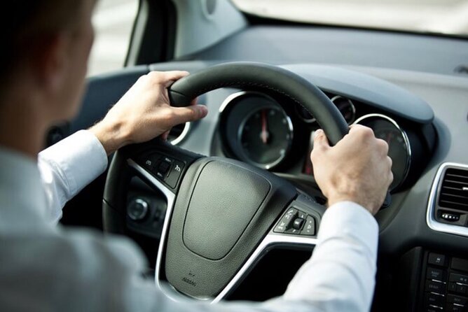 Private Transfer From Barcelona Airport to City - Overview of the Service