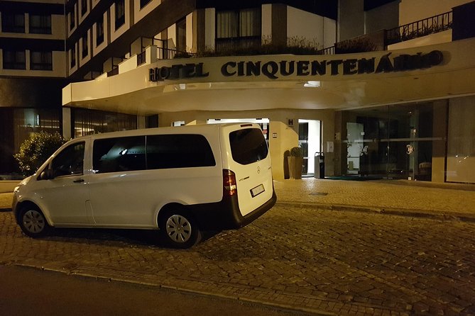 Private Transfer From Porto to Lisbon - Vehicle Features and Comfort