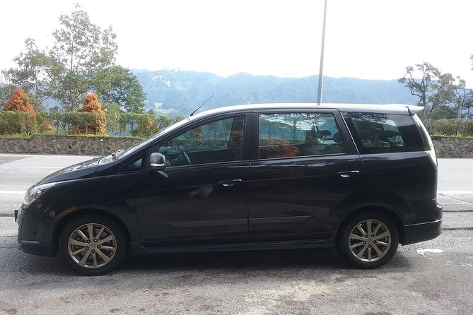 Private Transfer: Kuala Lumpur International Airport to or From Hotel