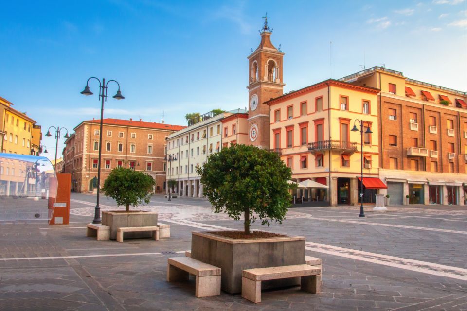 Rimini: First Discovery Walk and Reading Walking Tour - Key Points