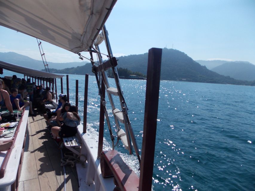 Rio De Janeiro: Ilha Grande Day Trip With Sightseeing Cruise - Key Points