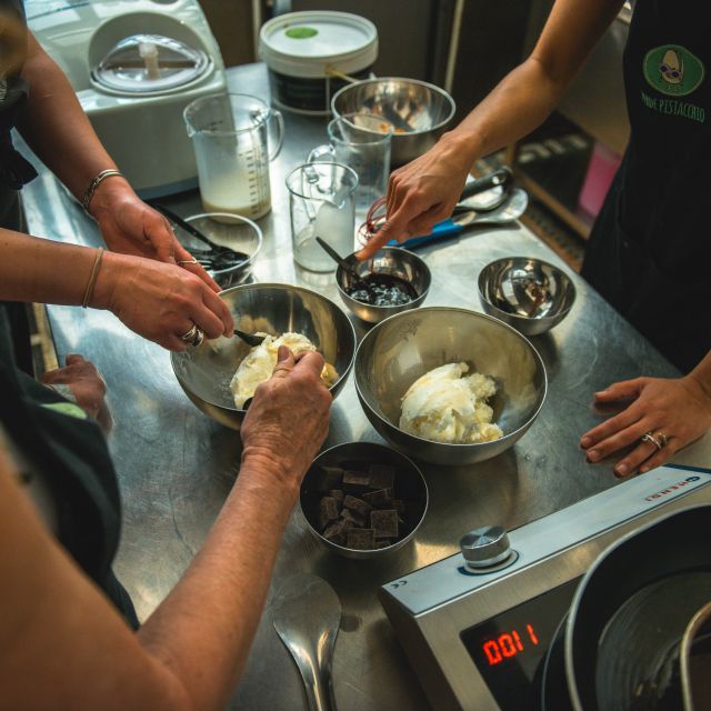 Rome: Gelato Masterclass With Live Chief and Tastings - Key Points