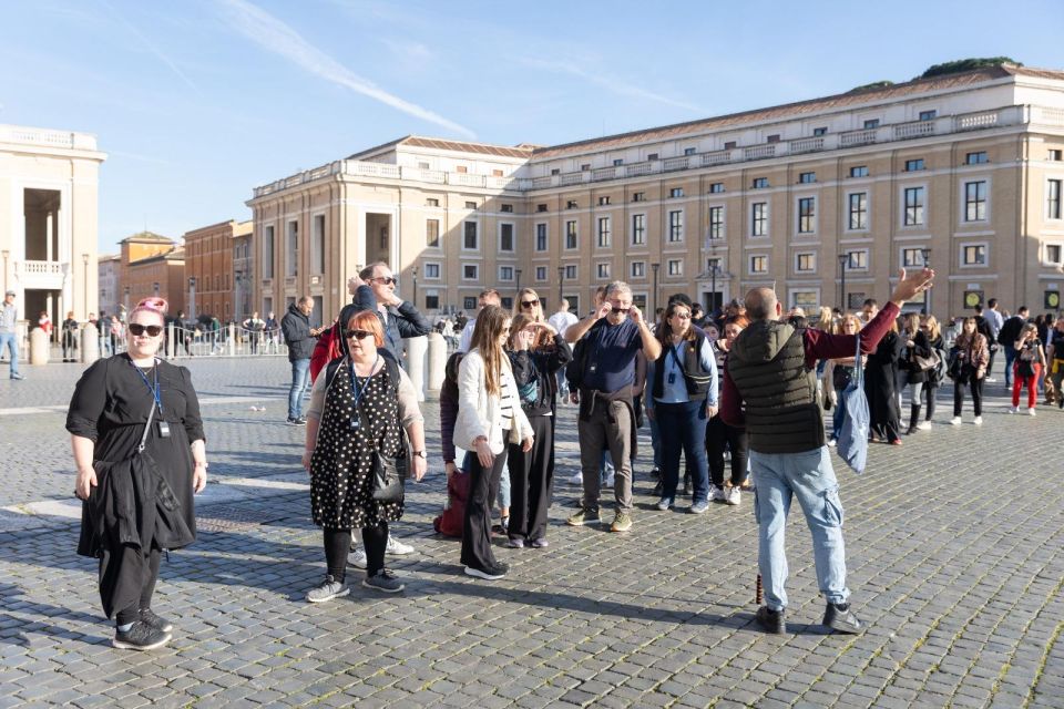 Rome: Guided Tour of St. Peters Basilica and Papal Tombs - Key Points