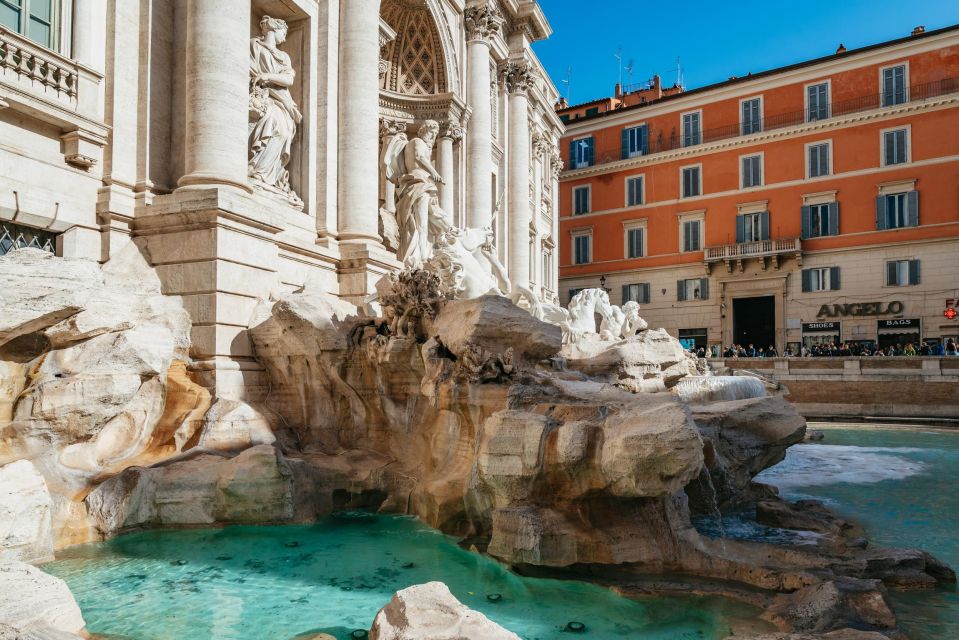 Rome: Trevi Fountain and Underground Guided Tour - Key Points