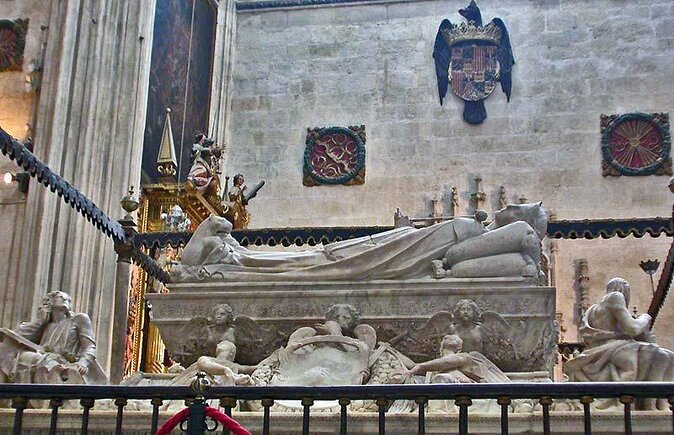 Royal Chapel and Granada Cathedral Guided Tour - Good To Know