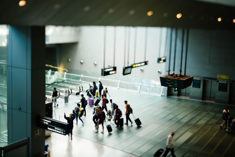 Salento: Pereira Airport Private Transfer Service - Key Points