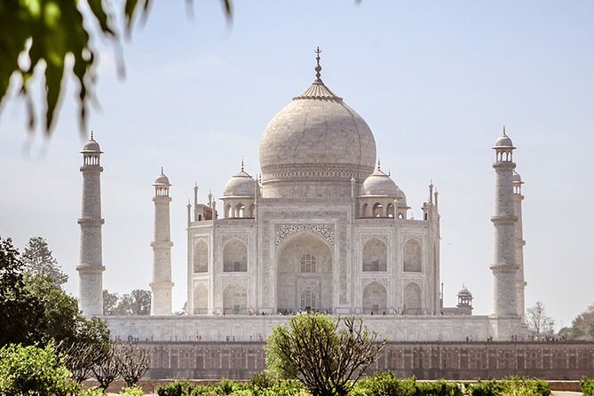 Same Day Agra Tour From Delhi by Surface