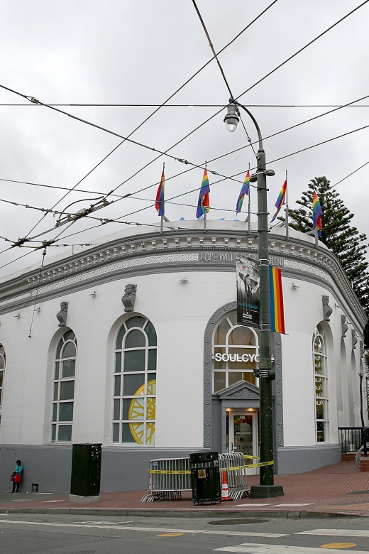 San Franciscos Castro Neighborhood: Self-Guided Audio Tour - Key Points