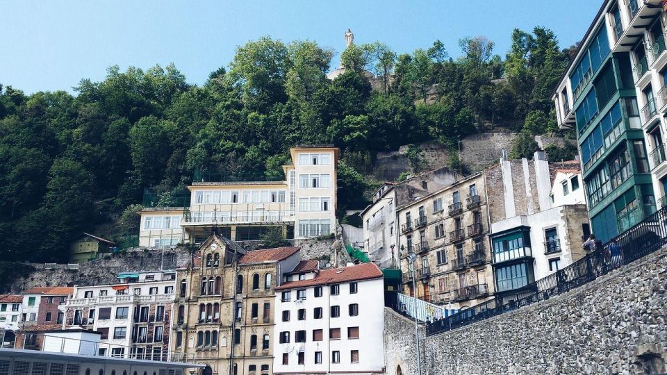 San Sebastian - Donostia Private Guided Walking Tour - Key Points