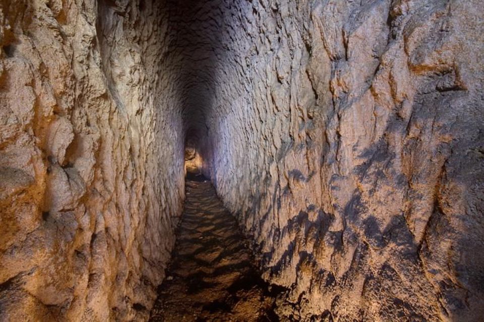 Secrets Below Rome: Tour Catacombs and Ancient Appian Way - Key Points