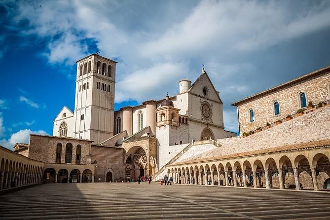 Semi-Private Day Tour Assisi and Orvieto From Rome - Good To Know