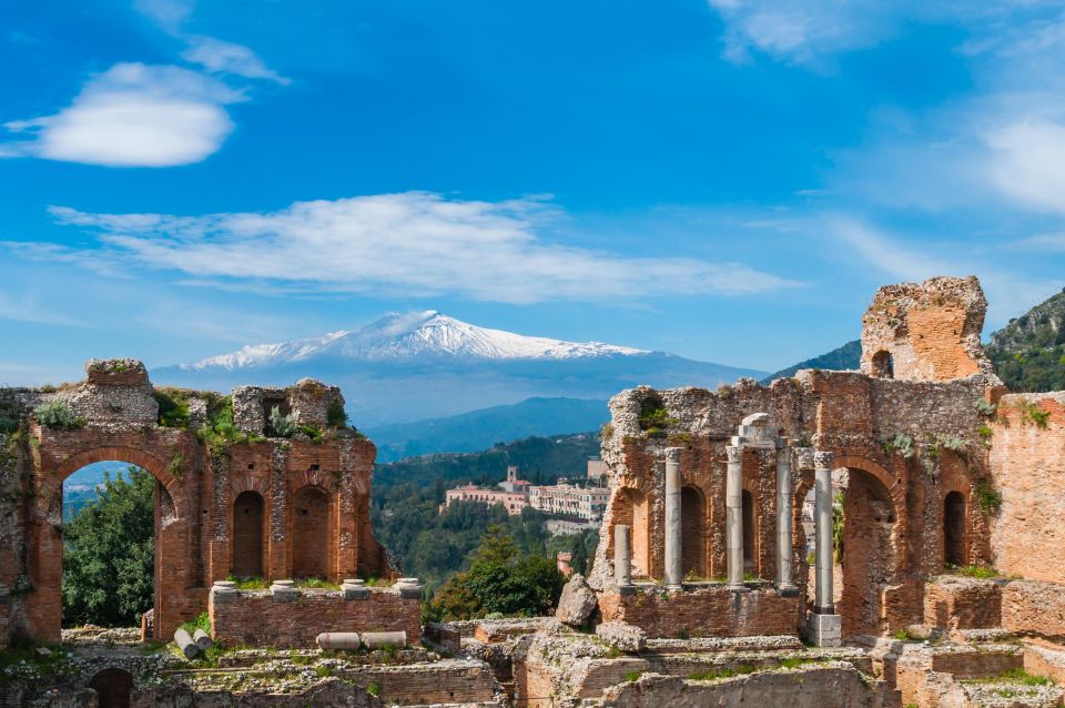 Shared Round-Trip Transfer Catania Apt/Taormina Area - Key Points