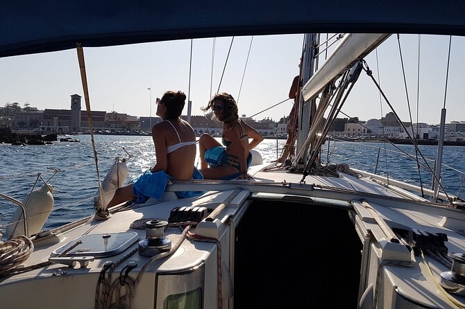 Single Day Sail Boat Cruise With Swimming, Snorkeling, Drinks and Lunch - Experience Overview