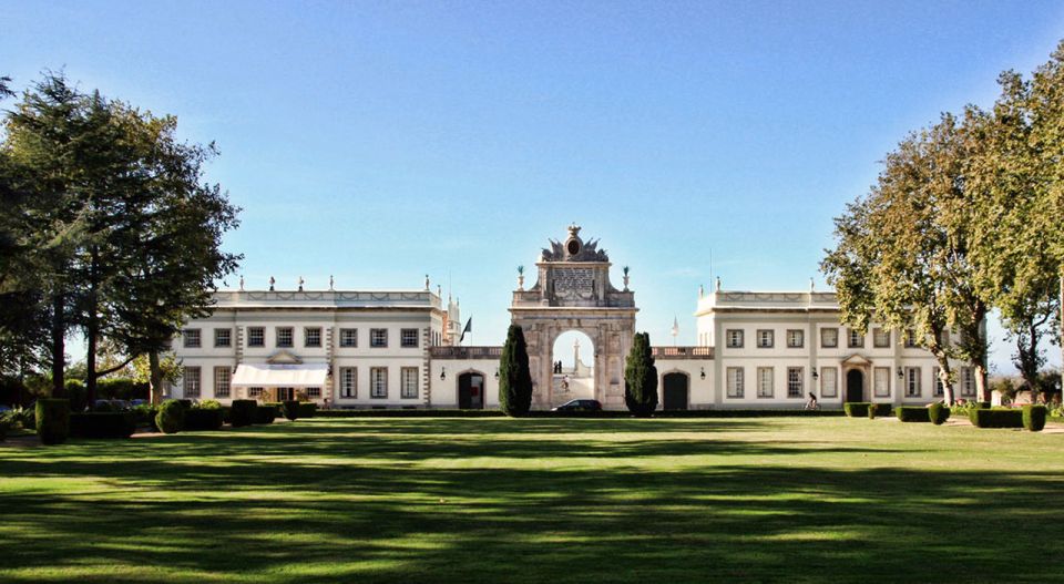 Sintra E-Car Self Guided Tour - Key Points