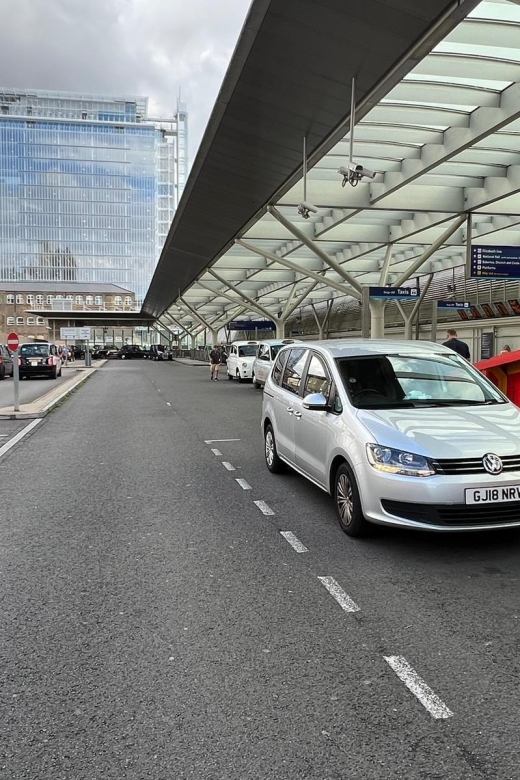 Stansted Airport to Gatwick Airport - Private Transfer - Key Points