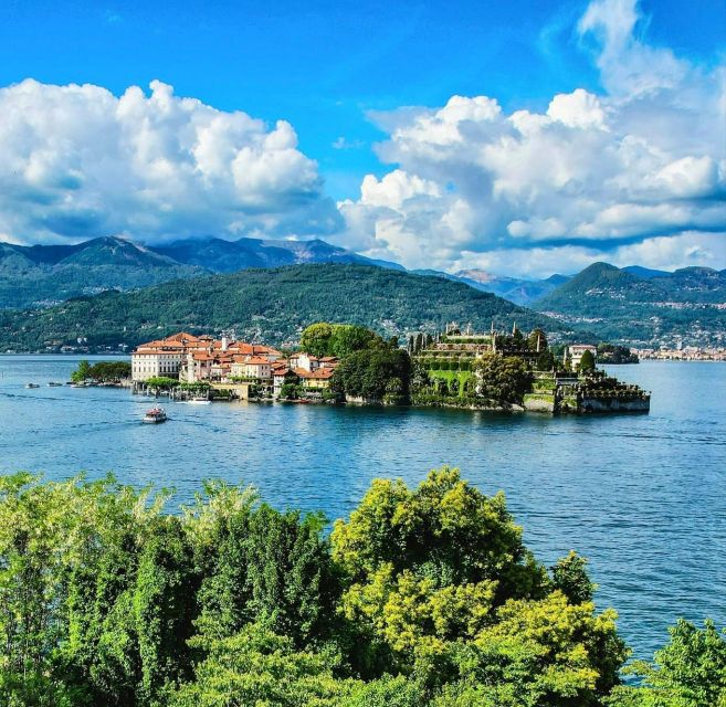 Stresa: Isola Madre and Isola Bella Hop-On Hop-Off Boat Tour - Key Points