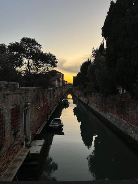 Sunrise Over Venice - Key Points