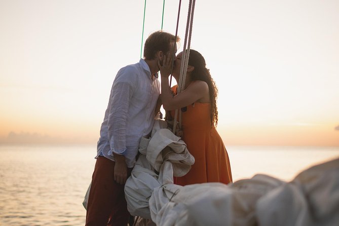 Sunset & Champagne Cruise on a Classic Schooner With Boat Dogs - Tour Overview