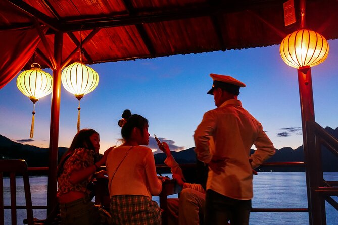 Sunset Cruise Luang Prabang - Key Points