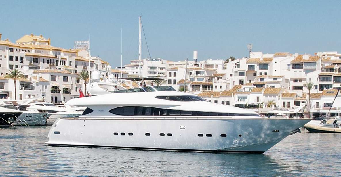 Superyacht 8 Hour Charter:12 Passengers:Drinks and Food Inc. - Key Points