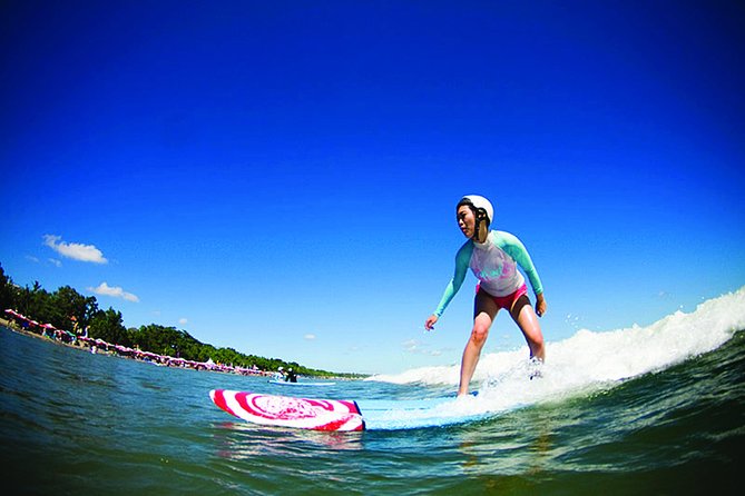 Surfing Group Lesson Level 1 Beach Surfer - Key Points