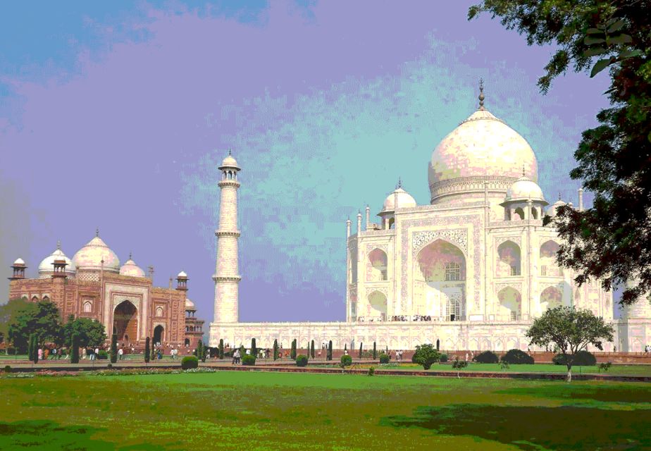 Taj Mahal Day Tour by Car From Delhi With Spanish Tour Guide - Key Points